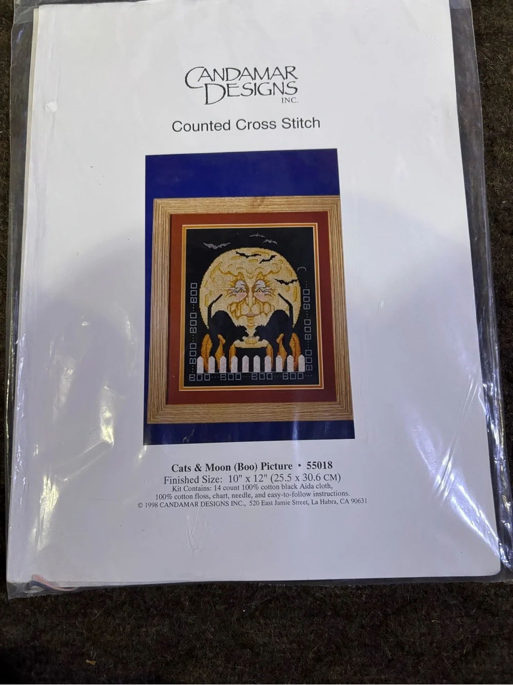 Cats & Moon (Boo) Counted Cross Stitch Wall Art - Black & Gold